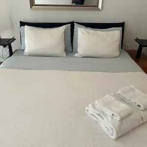 Your Alternative To A Five Star - Premium Location Apartment
